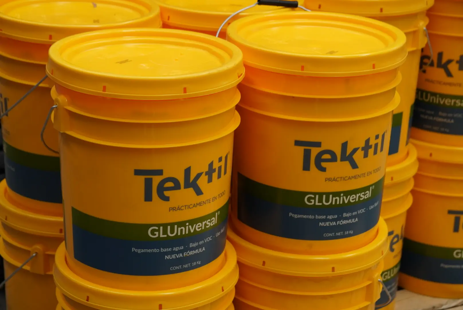 Adhesivo Gluniversal